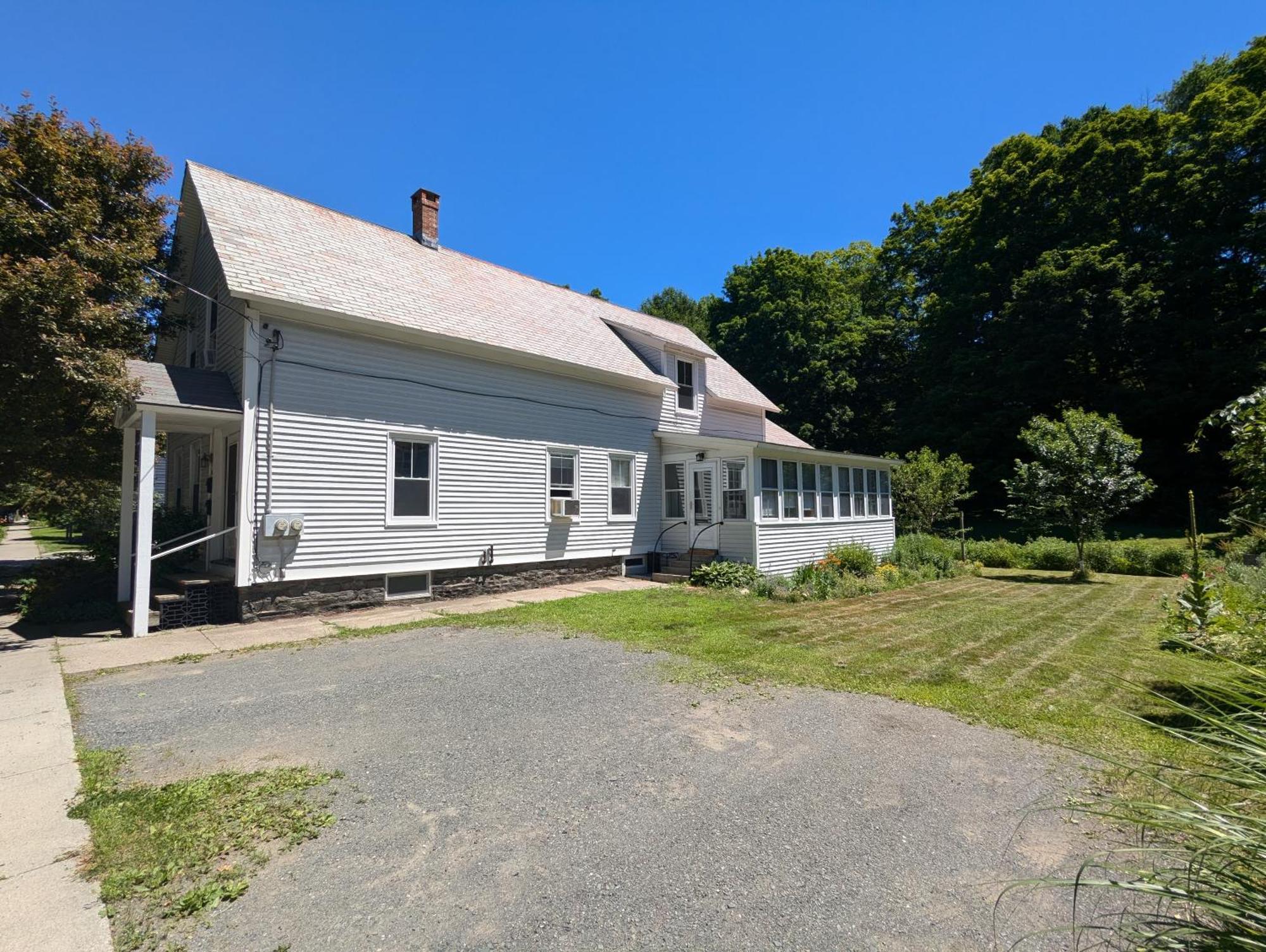 Blooming Inn Shelburne Falls Экстерьер фото