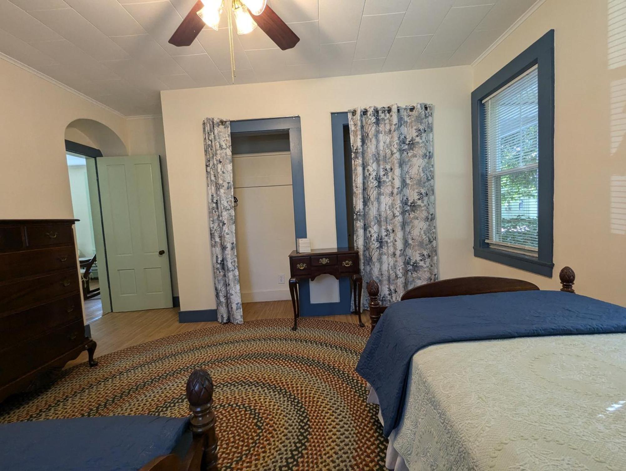 Blooming Inn Shelburne Falls Экстерьер фото